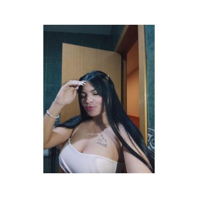 LA MAS ARDIENTE 24H RICO SEXO