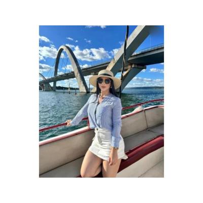 FOGOSA Y DESENFRENADA LATINA 