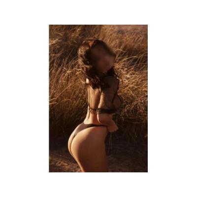 MARTA · LUJO, COMPLICIDAD Y TENTACIÓN