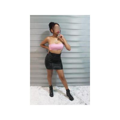 Ary: Joven, Sexy y Sin Filtros