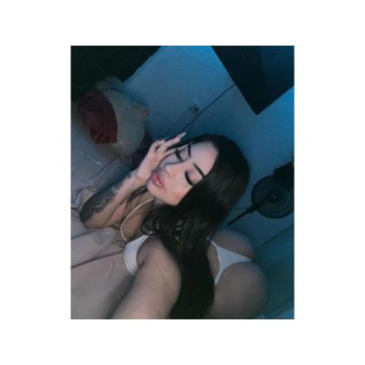 JESSICA CON GANAS DE CONOCERTE