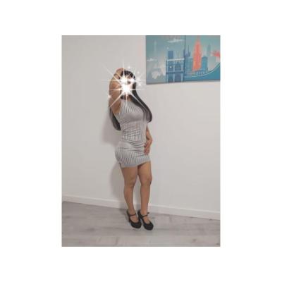 PAOLA SIMPATICA Y SENSUAL