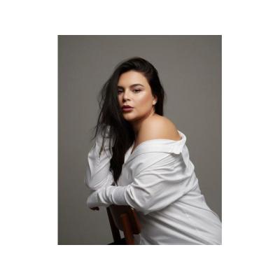 LISSAA HERMOSA Y DELICADA