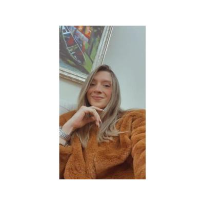 ESTRELLA JOVENCITA TRANS COLOMBIANA RUBIA