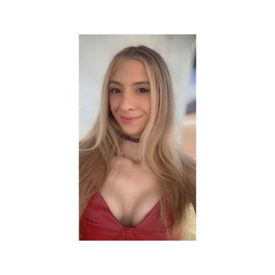 ESTRELLA JOVENCITA TRANS COLOMBIANA RUBIA