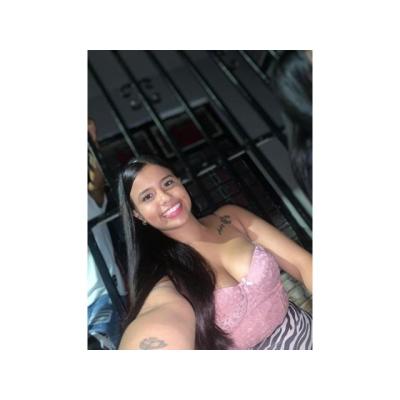 JOVENCITA, DIVERTIDA MUY JUGETONA Y FOGOSA