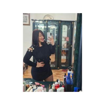 VALENTINA JOVENCITA LINDÍSIMA COLOMBIANA