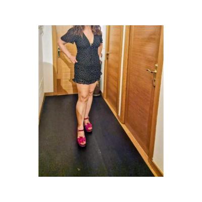 ARDIENTE Y SEXY LATINA PURA SEDUCCIÓN