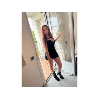 PELIRROJA RECIEN LLEGADA 24H