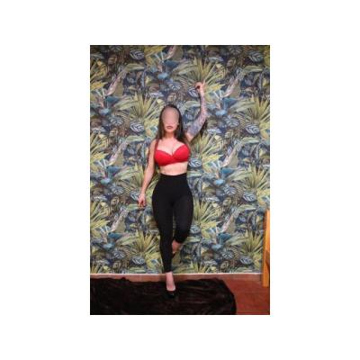 Preciosa masajista en Móstoles, SELVA