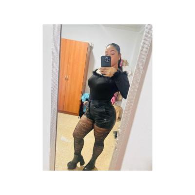 PAOLA UNA MADURITA TETONA MUY GUARRA