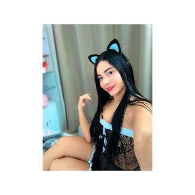 COMPAÑIA DE LUJO UNIVERSITARIA