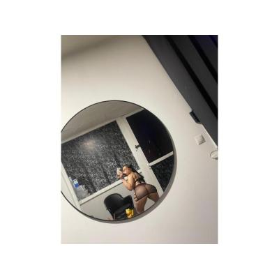 TENGO MI CHOCHITO BABOSITO PARA TU POLLA!