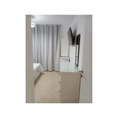 ELEGANTE Y DISCRETA EN PALMA