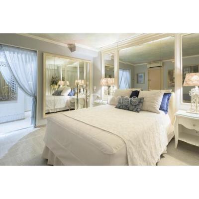 SUITE DE LUJO 1/h 35 €