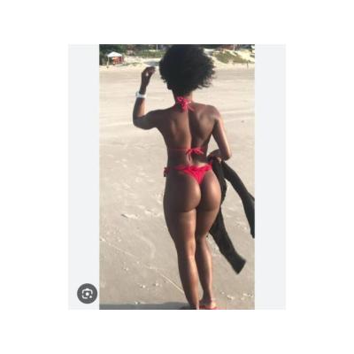 ESTEFANI IMPRESIONANTE MULATA BRASILEÑA