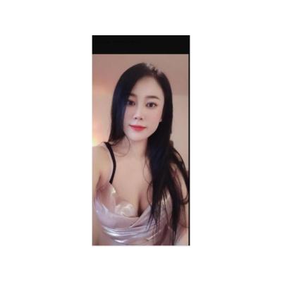 EMI SEÑORITA ASIATICA MASAJISTA PROFESIONAL