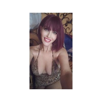 Madurita sexi servicios online. . .