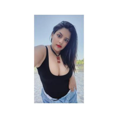 Sol sexy morena latina