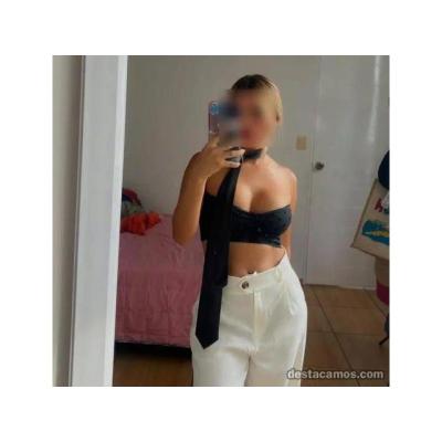 MASAJISTA RUBIA , COLOMBIANA
