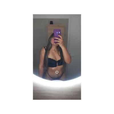 CATI HERMOSA COLOMBIANA RECIÉN LLEGADA