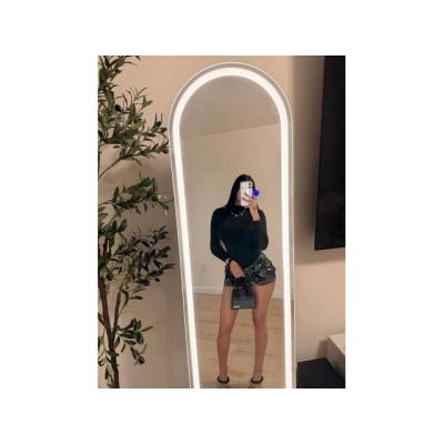 TE ENCANTARA CONOCERME