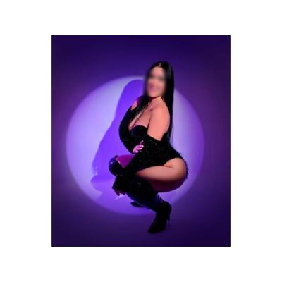 DOMINICANA NALGONA FIESTERA