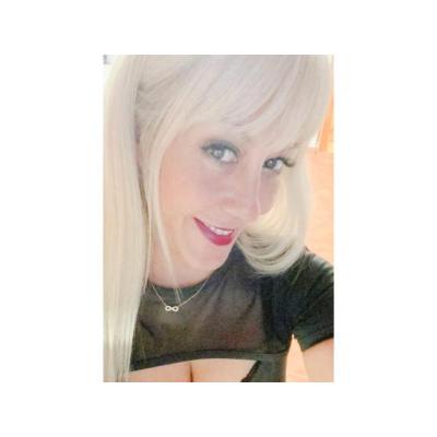 KARINA ARGENTINA RUBIA EXPLOSIVA MADURITA