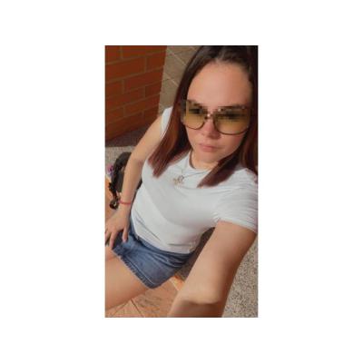 DISPONIBLE 24 HORAS EN TU CASA O EN LA MIA