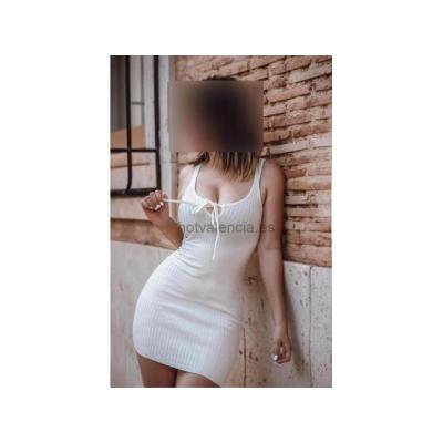 DANIELA, ADICTA AL SEXO SALVAJE