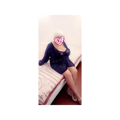 Mujer  expetacular Rubia sensual