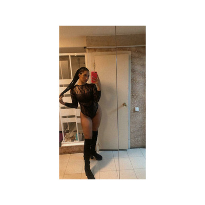 ME LLAMO BRIANA , UNA TENTASION