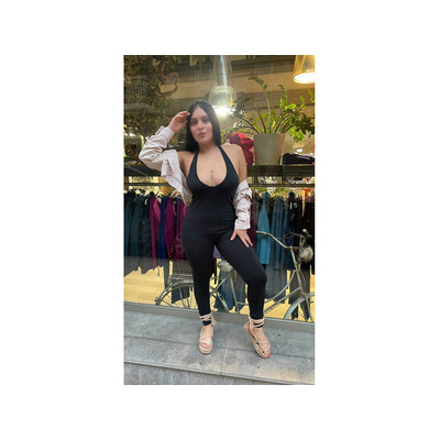 Jovencita de mente abierta, ven me conoces Jovencita de mente abierta, ven me conoces