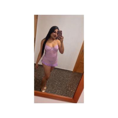 LUNA ardiente jovencita