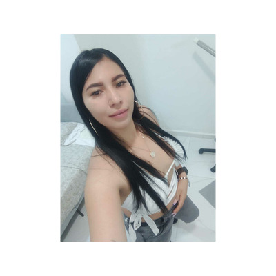 Jovencita sensual y amorosa