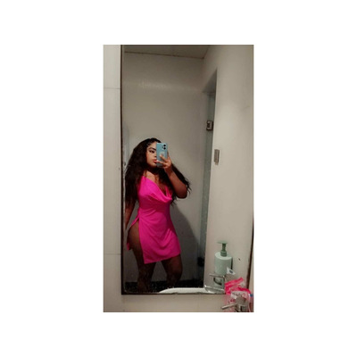 HERMOSA LATINA MULATA EXTROVERTIDA
