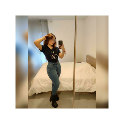 KATALINA UNA CHICA SENSUAL
