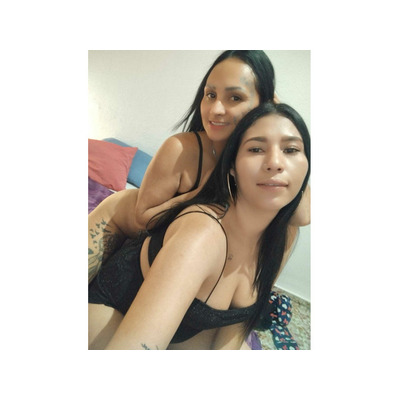 DOS CHICAS GUAPISIMAS TE PIDEN SEXO