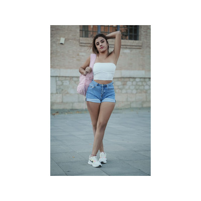 espectacular masajista muy dinamica. espectacular masajista muy dinamica.