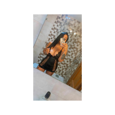 Valentina hermosa sexy sin tabúes