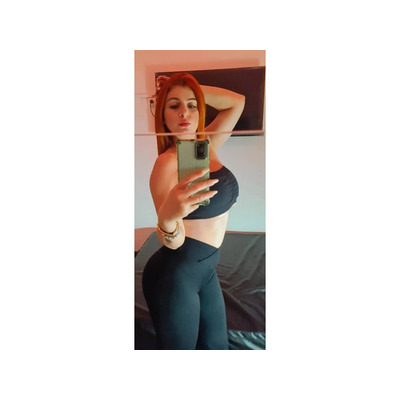 LATINA  HERMOSA CON CURVAS ENCANTADORAS. 