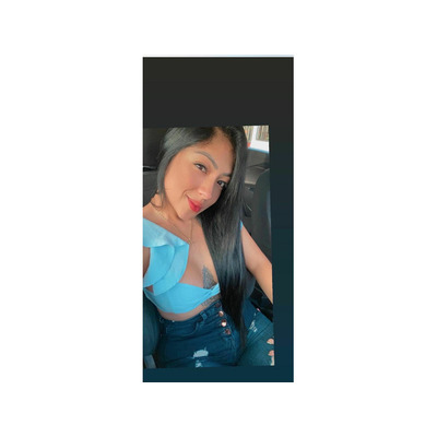 ENCANTADORA  Y SENSUAL JOVENCITA 