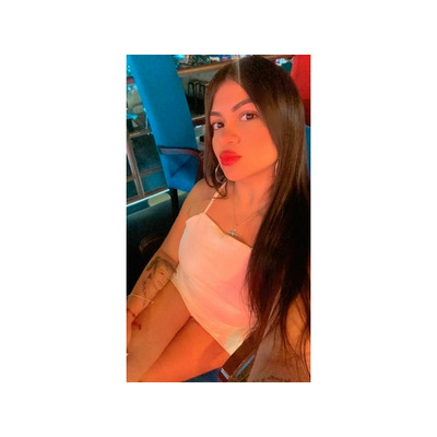 ARDIENTE MUJER CON GANAS DE TODO 