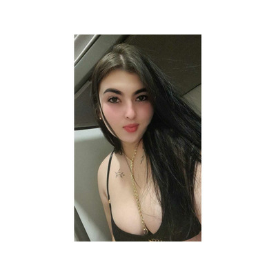 GUAPA LATINA MUY CARIÑOSA Y BESUCONA