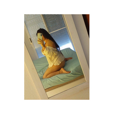 NENA PERFECTA PARA UNA AVENTURA DISCRETA