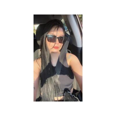 Hermosa, y jugosa blanquita tatuada