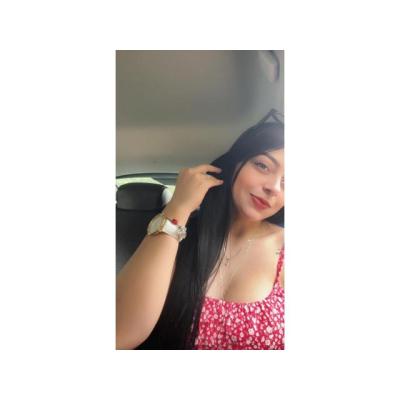Hermosa, y jugosa blanquita tatuada