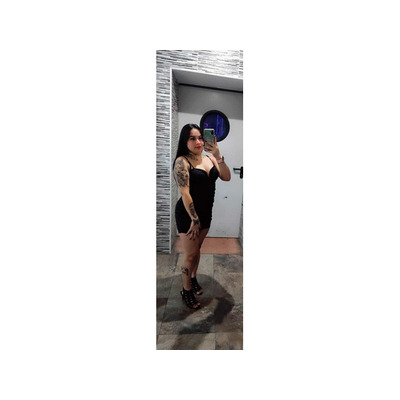 VALERIA UNA CHICA ALTERNATIVA