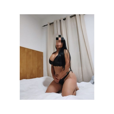 PAJA RUSA CON TODO TU NECTAR EN MIS TETAS.